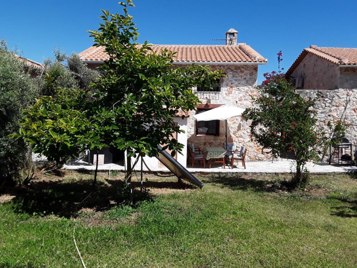 Dioni Villa Sivota  Luaran gambar