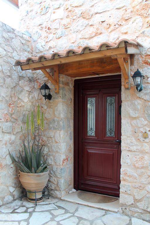 Dioni Villa Sivota  Bilik gambar